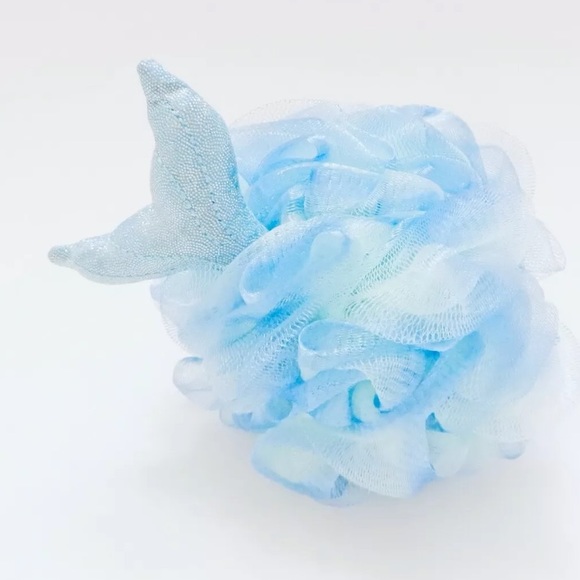 BATH & BODY WORKS BLUE MERMAID TAIL SHOWER SPONGE LOOFAH - Picture 7 of 10